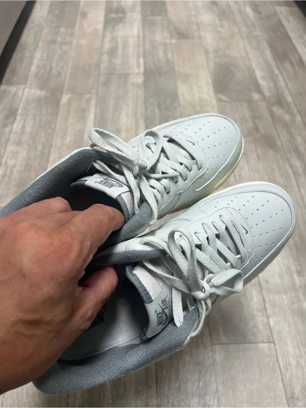 Nike Air Force 1